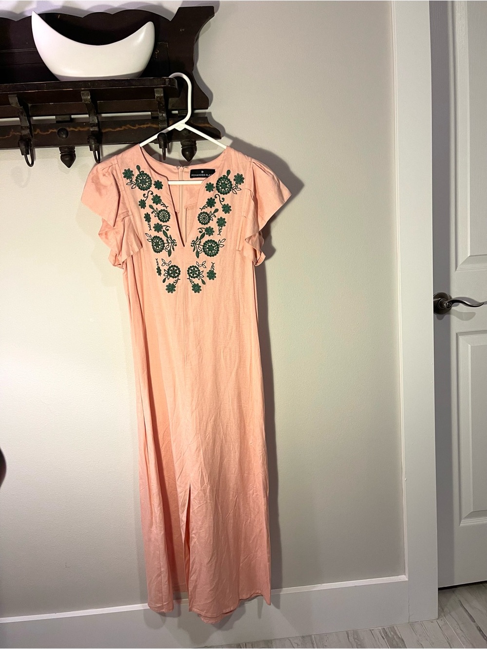 Tucknuck Pomander Place Pink Embroidered Linen Dress Size Small - Picture 14 of 14